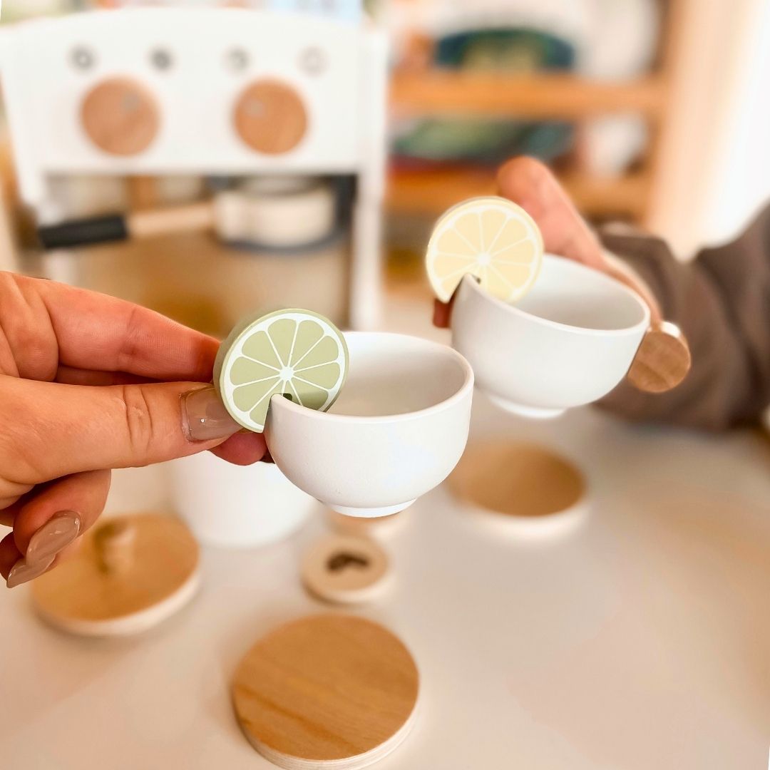 Дървена машина за кафе и чай с аксесоари - кафене