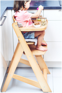 Дървен стол за хранене Moby-System WOODY - цвят на естествено дърво