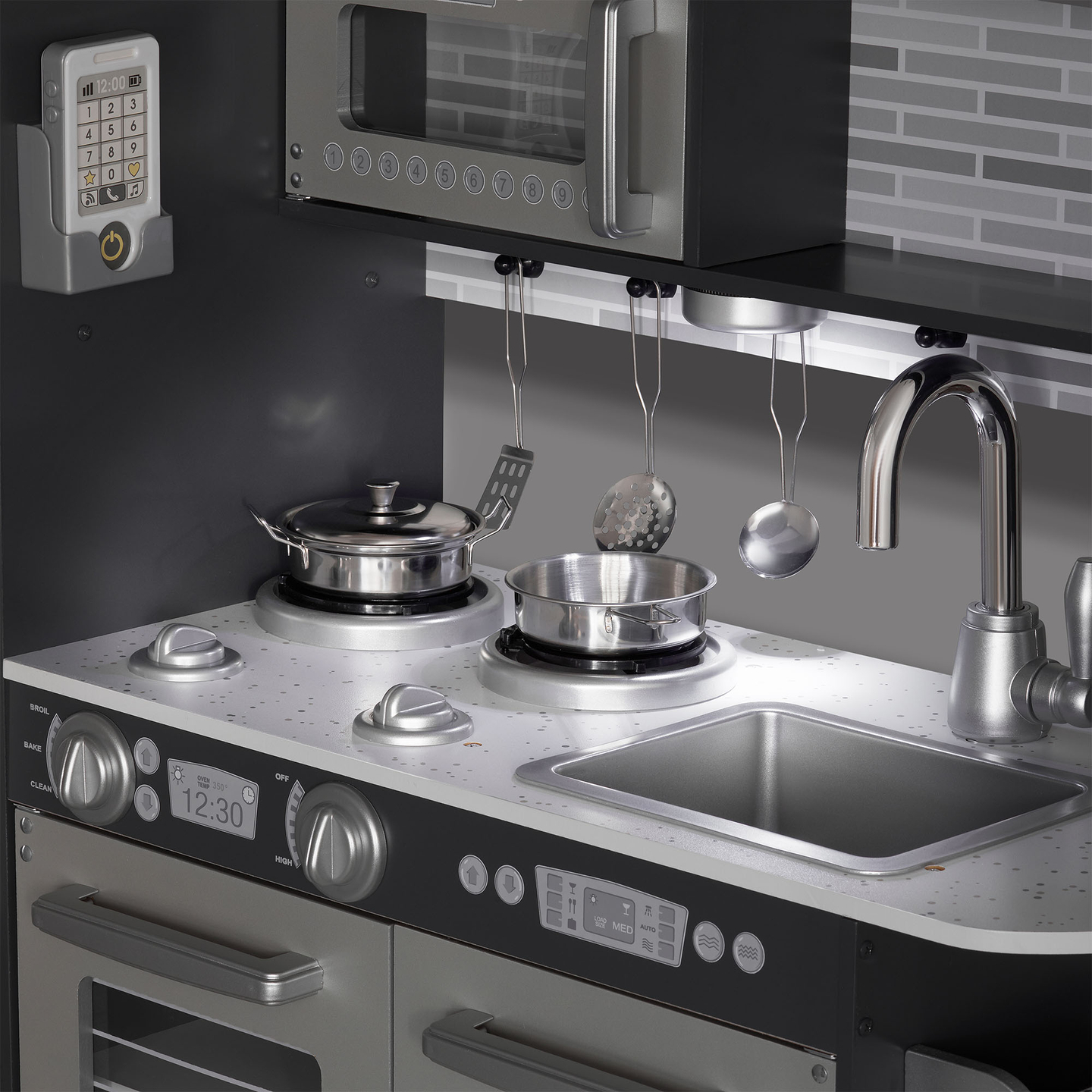 XXL дървена кухня с LED осветление, престилка и аксесоари