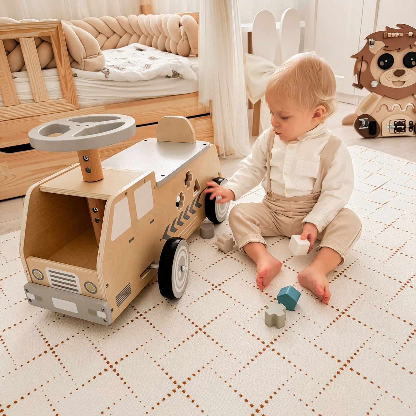 Дървен велосипед, кола, кола с блокчета