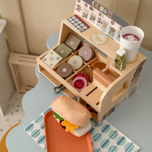 Дървен бар за сандвичи - ресторант