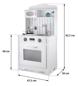 Бяла дървена кухня с престилка, аксесоари и LED лампа