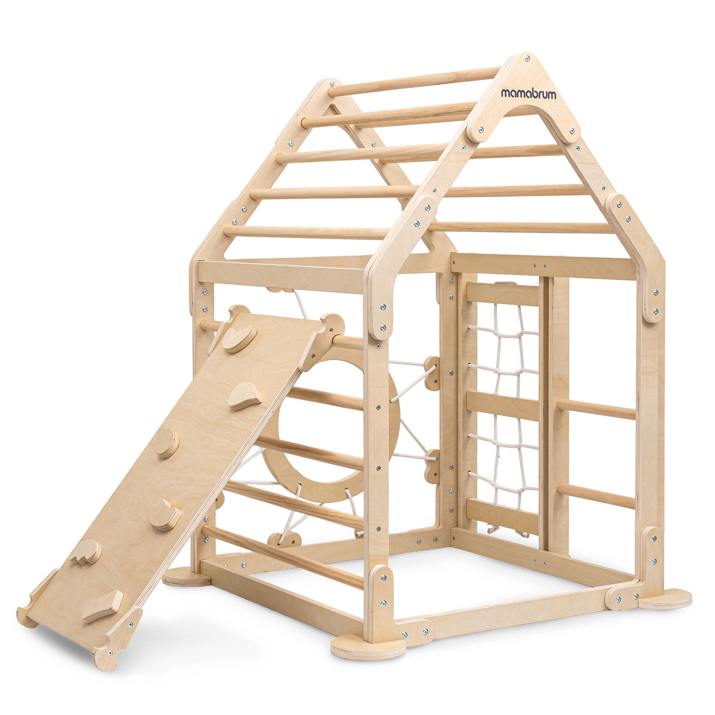 Дървена закрита детска площадка - къщичка със стълби и пързалка