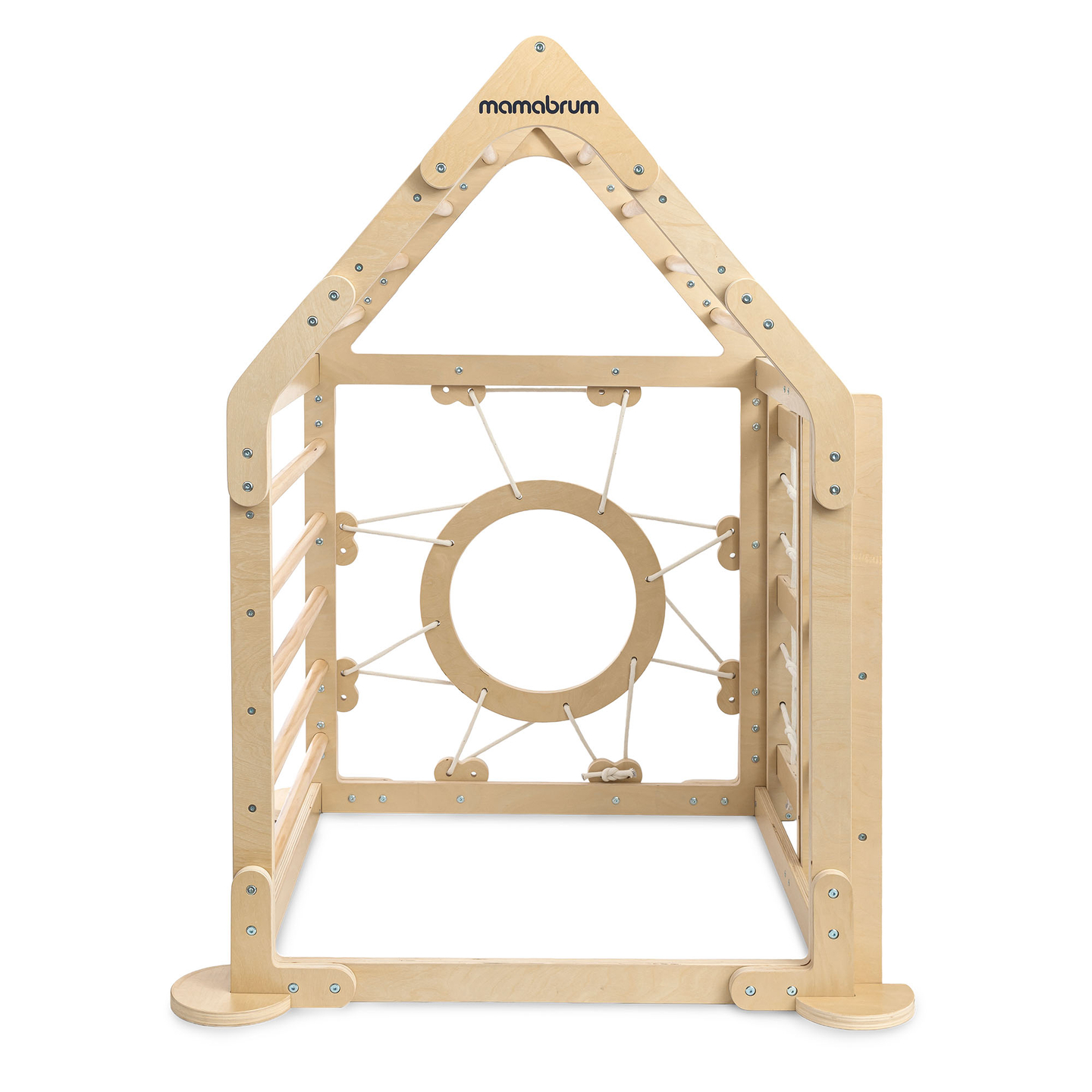 Дървена закрита детска площадка - къщичка със стълби и пързалка