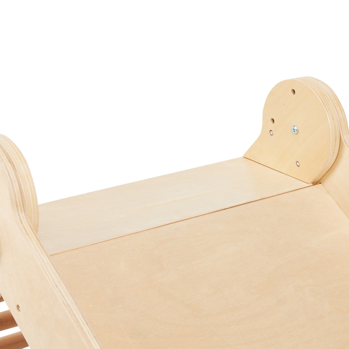 Дървена пързалка със стълба за деца