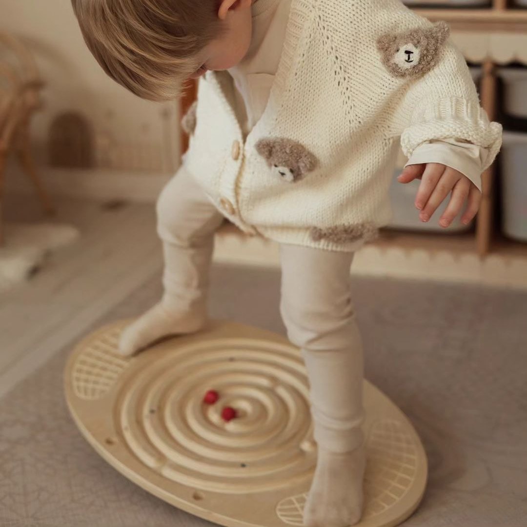 Дървена дъска за балансиране с лабиринт и топки - баланс рокер