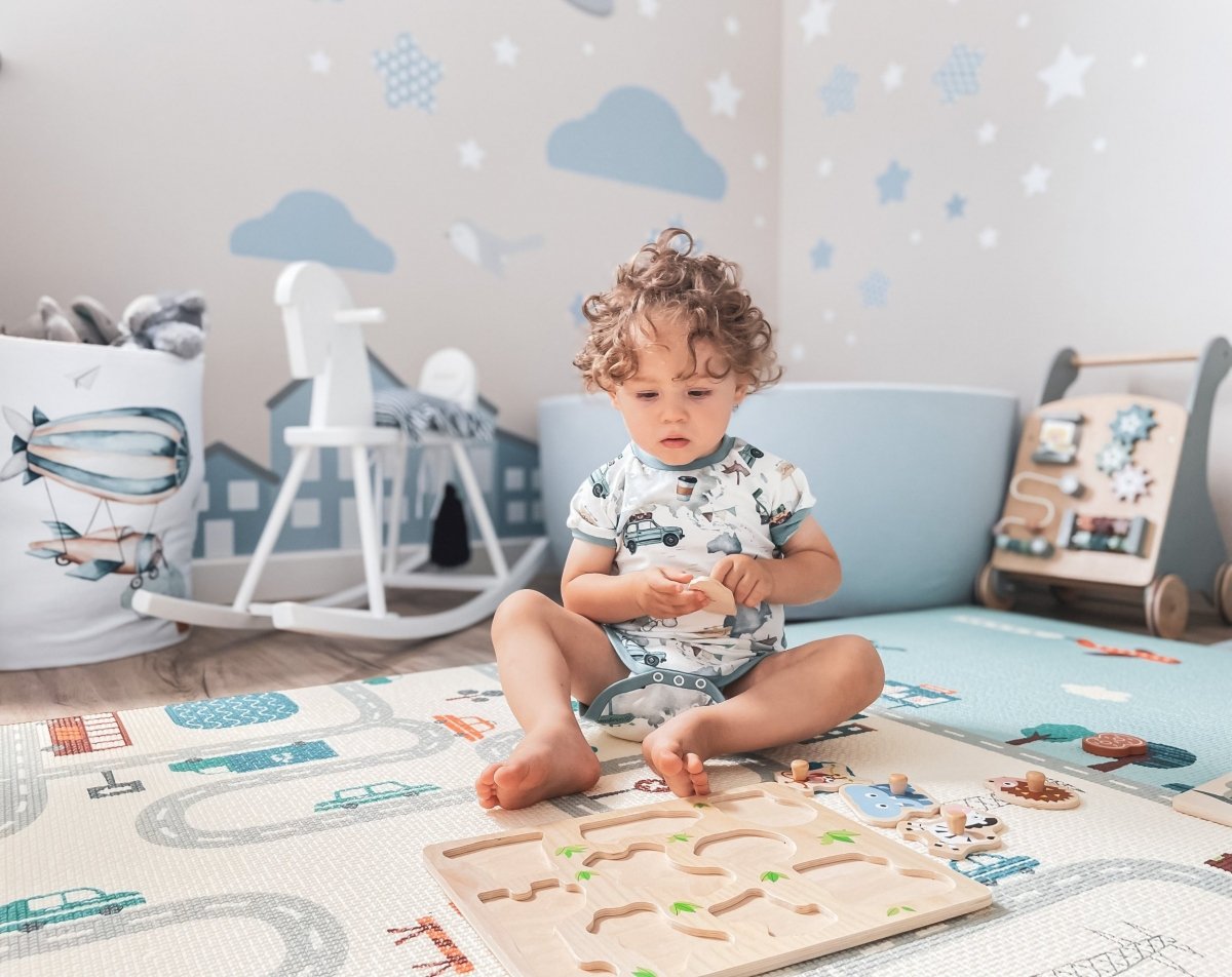 Двустранна подложка от пяна XXL - ролка 2 CM (път и зигзаги)