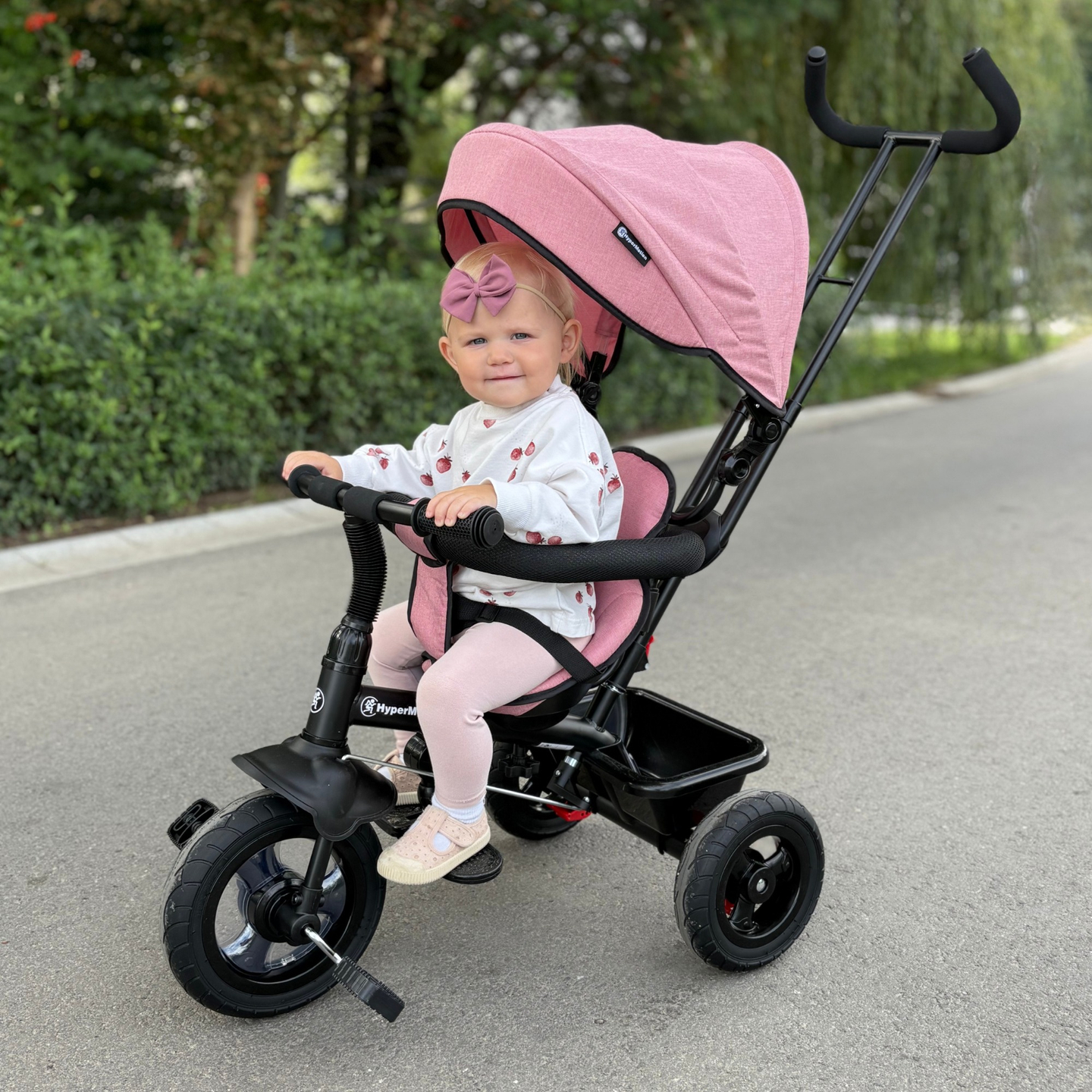 Триколка за деца от 1 до 4 години - TOBI FREY - розов цвят - въртяща се - помпени колела + бутало