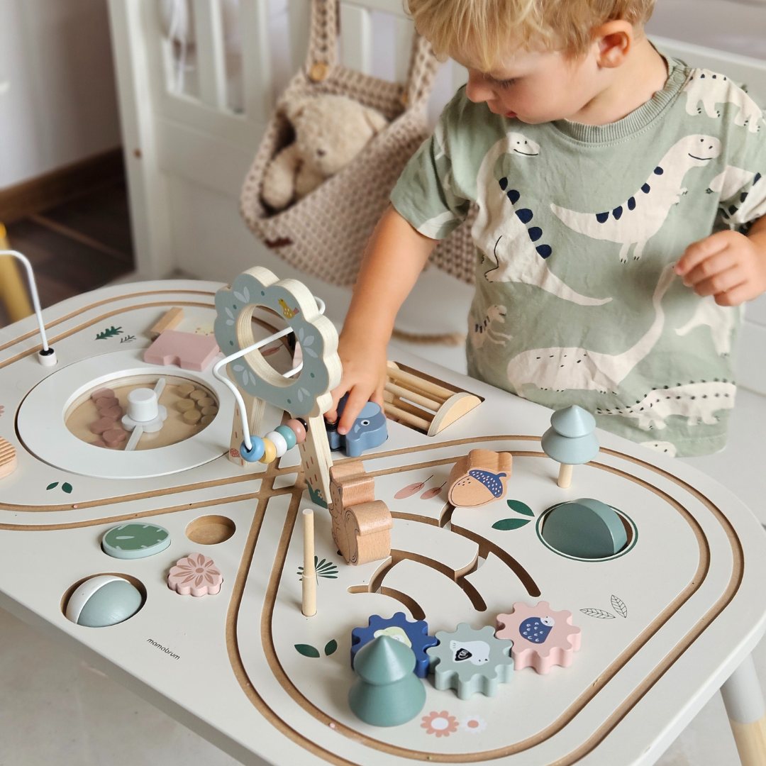 Образователна дървена маса 10в1 с животни и влакче