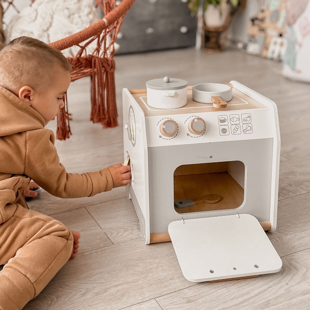 Дървена кухня - образователен куб