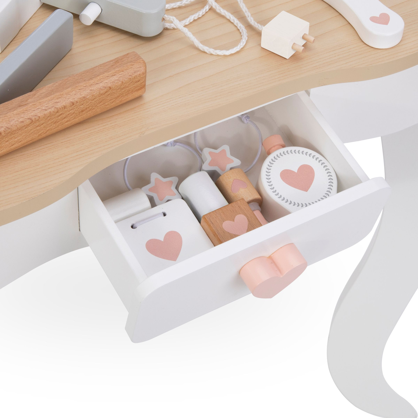 Дървена тоалетка с табуретка и аксесоари