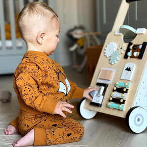 Дървена, образователна бебешка проходилка / количка - манипулационна дъска