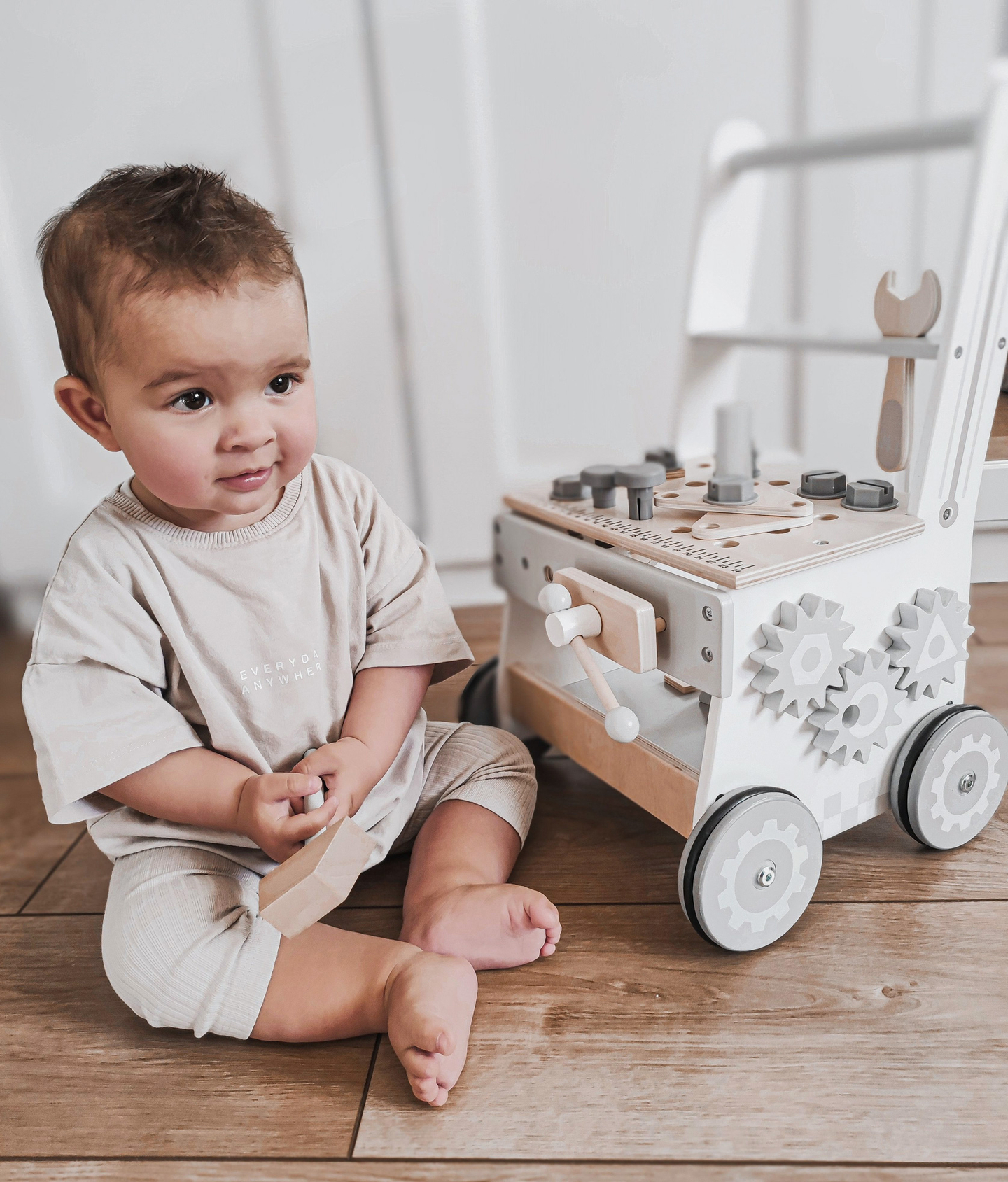 Дървена проходилка, буталка + работилница 3 в 1 - 47 елемента