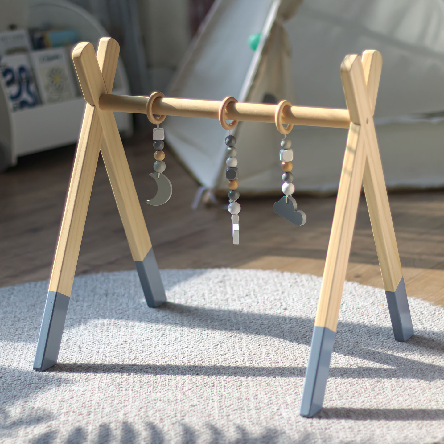 Baby Gym дървена образователна стойка - цвят сив