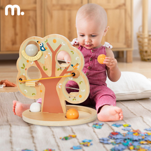 Дървена писта за пързаляне с топка - Зелено дърво