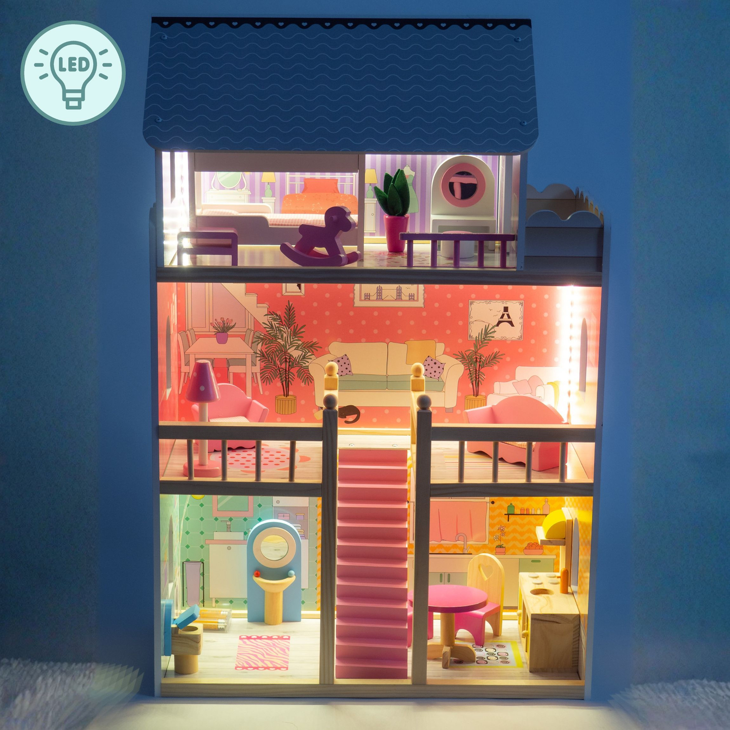 Голяма дървена 3-етажна къща за кукли с тераса, комплект мебели и LED осветление!