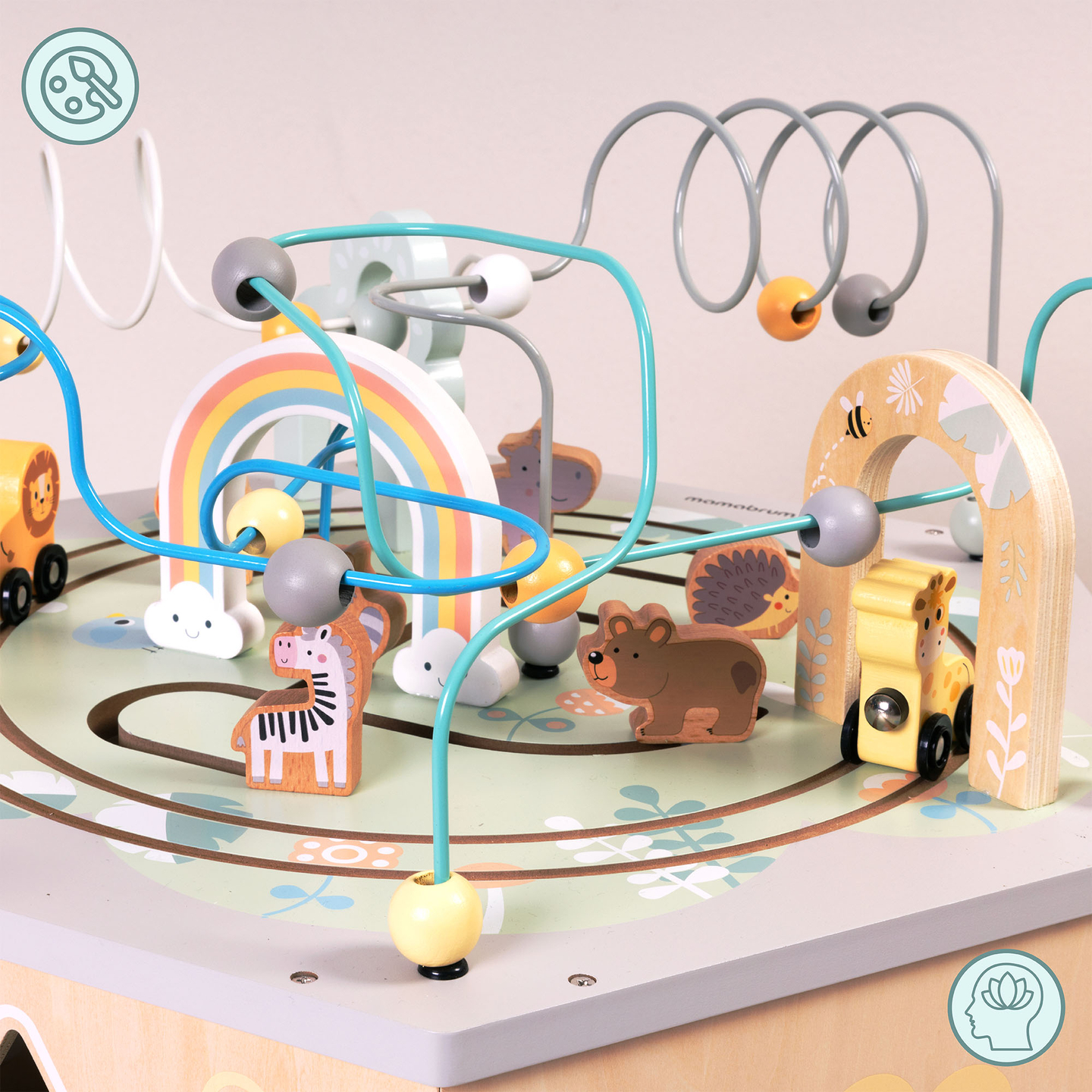 Голям дървен образователен куб - играчка Монтесори с магнитно влакче и моторни примки