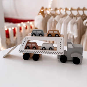 Дървен камион с ремарке с 4 автомобила