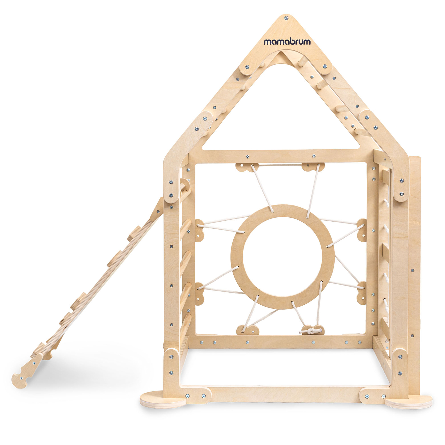 Дървена закрита детска площадка - къщичка със стълби и пързалка