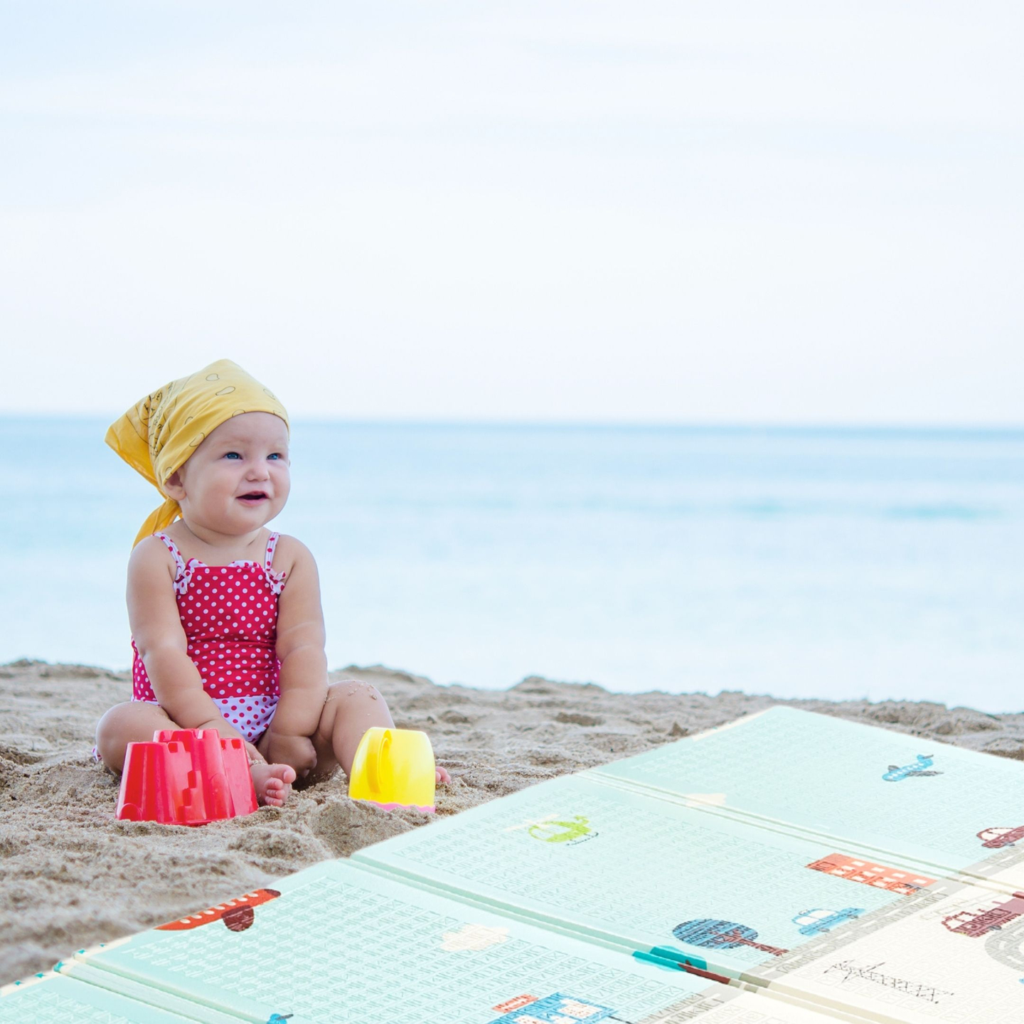 Двустранна подложка от пяна XXL - сгъваема 1 CM (планина и път)