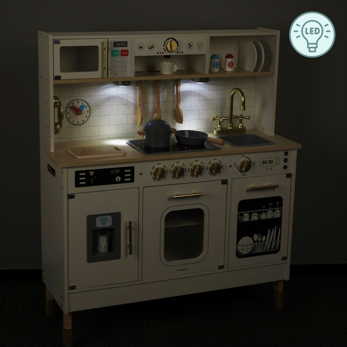 Интерактивна XXL дървена кухня с аксесоари и LED осветление - на две нива