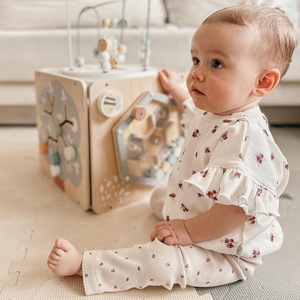 Голямо дървено кубче за занимания с примка - Монтесори