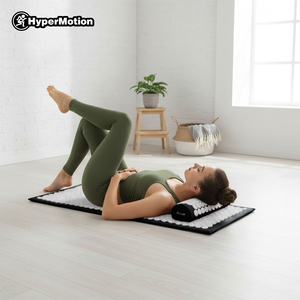 Голяма постелка за акупресура с възглавница и калъф - 130 см HyperMotion черно-бяла