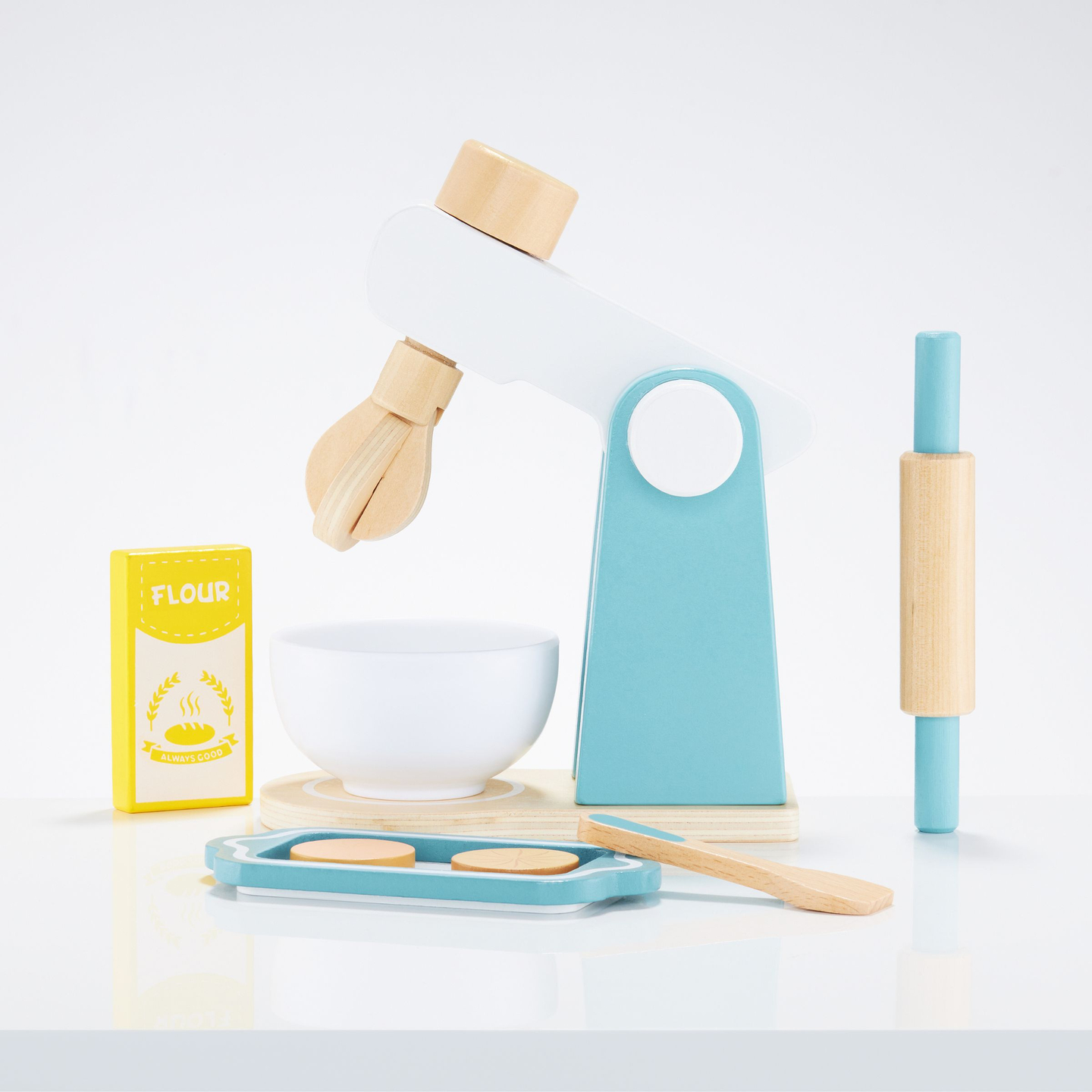 Дървен миксер с аксесоари