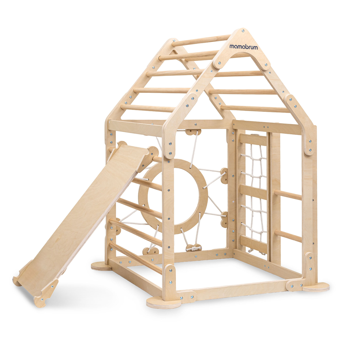 Дървена закрита детска площадка - къщичка със стълби и пързалка