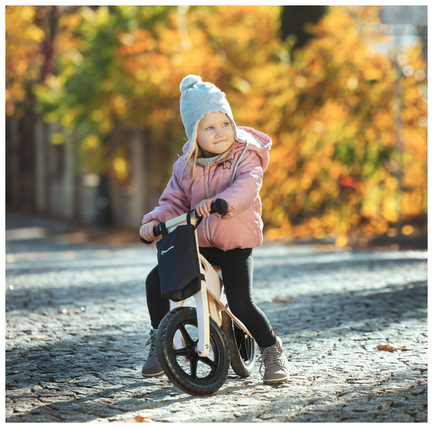 HyperMotion LEXI дървен велосипед за джогинг - колела от пяна, супер лек - розов