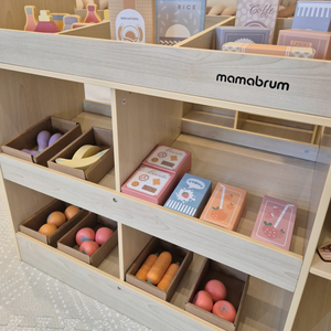 Голям дървен детски магазин с черна дъска - 91 части за забавление при пазаруване!