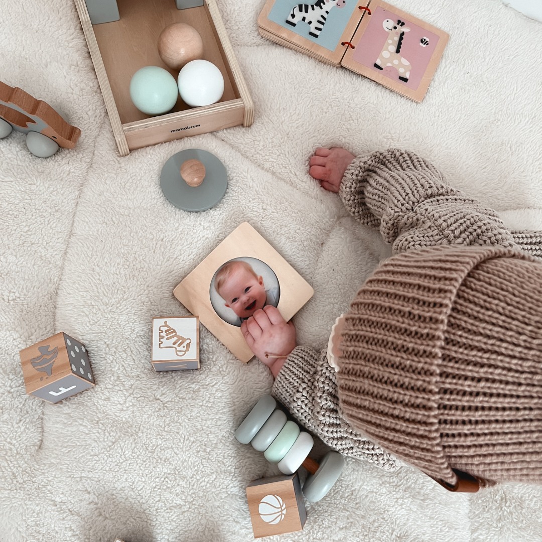 Образователна кутия Монтесори за бебета - 6 играчки