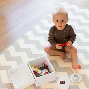 Двустранна подложка от пяна XXL - ролка 2 CM (гора и зигзаг)