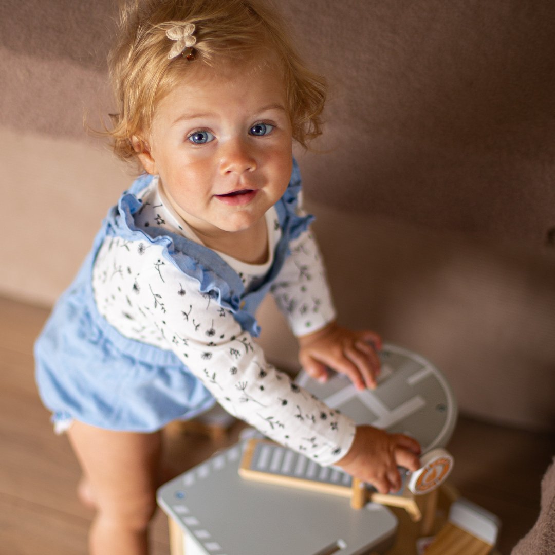 Дървена пожарна станция с аксесоари, пожарна команда