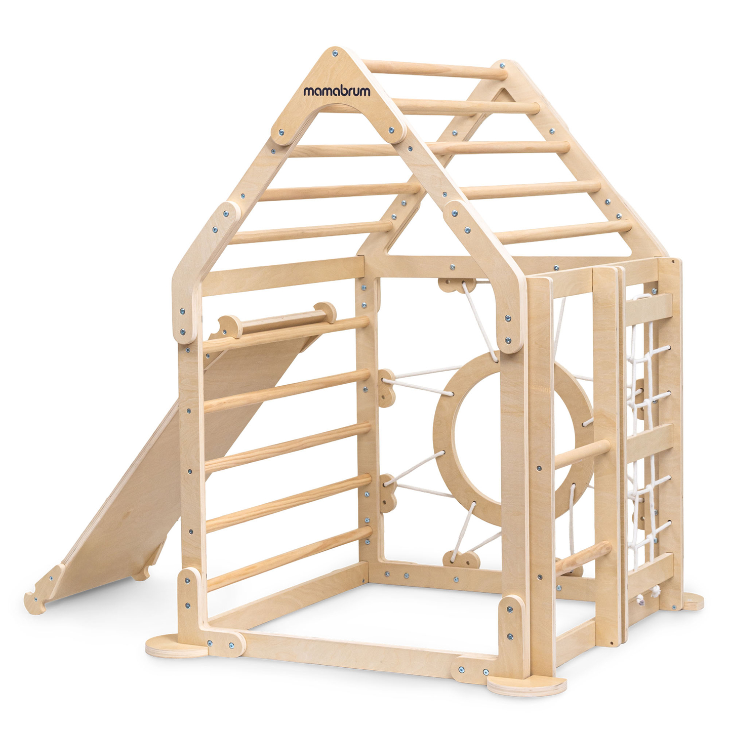 Дървена закрита детска площадка - къщичка със стълби и пързалка