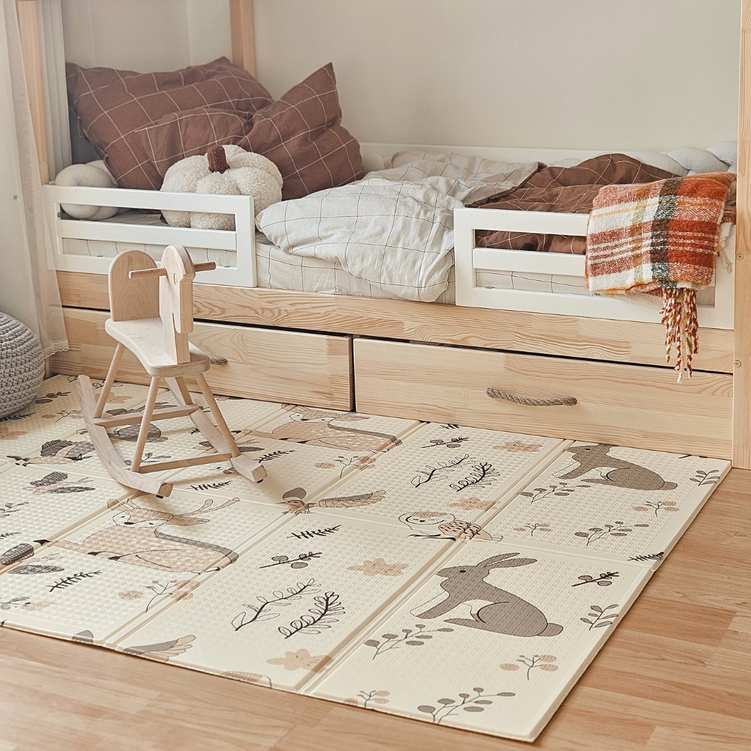 Двустранно сгъваема постелка от дунапрен 180 x 120 x 1cm - Magic Forest/Autumn Streets - boho